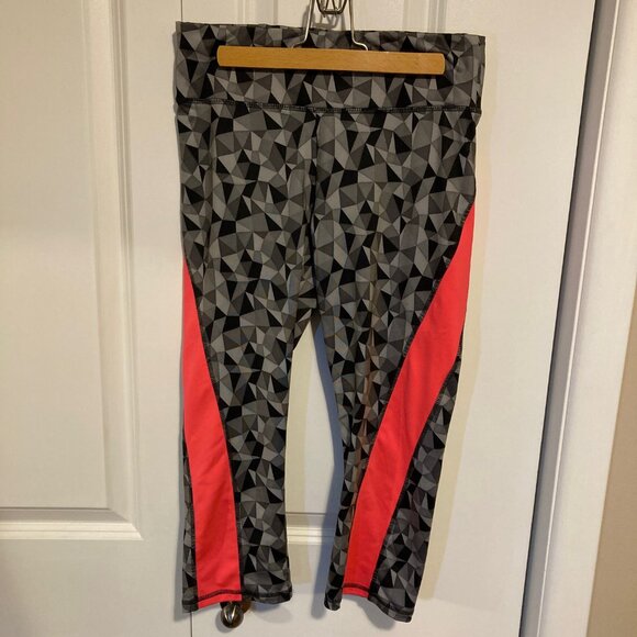 #164 Women's Tommy Hilfiger Capris Length Leggings, Size Small - Picture 1 of 5